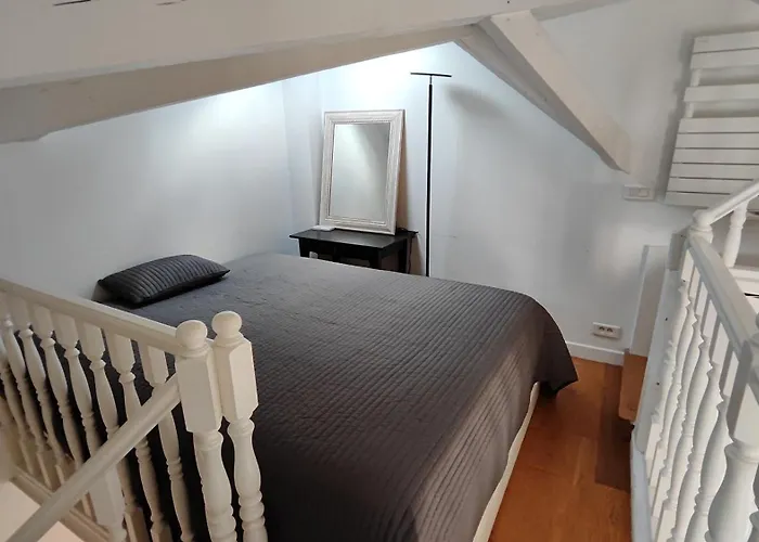 Apartament 17 Near Arc De Triomphe *