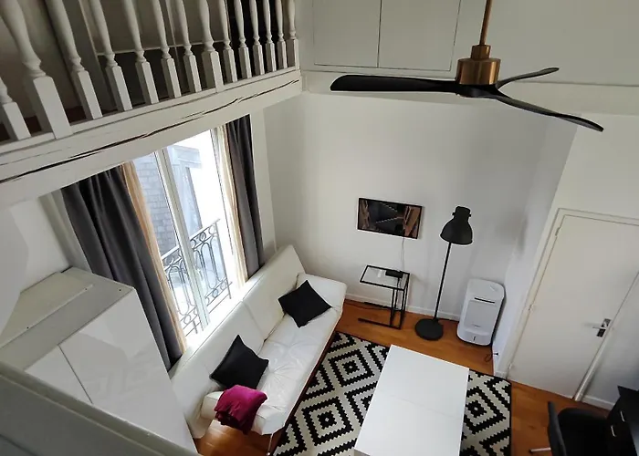 Apartament 17 Near Arc De Triomphe Paryż