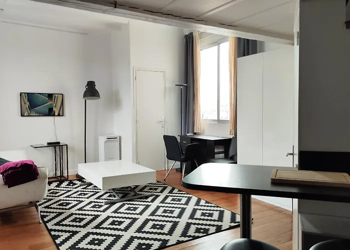Apartament 17 Near Arc De Triomphe *